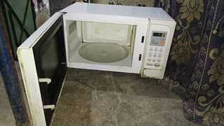 Microwave oven Dawlance 20 Litre, WhatsApp 03112046376