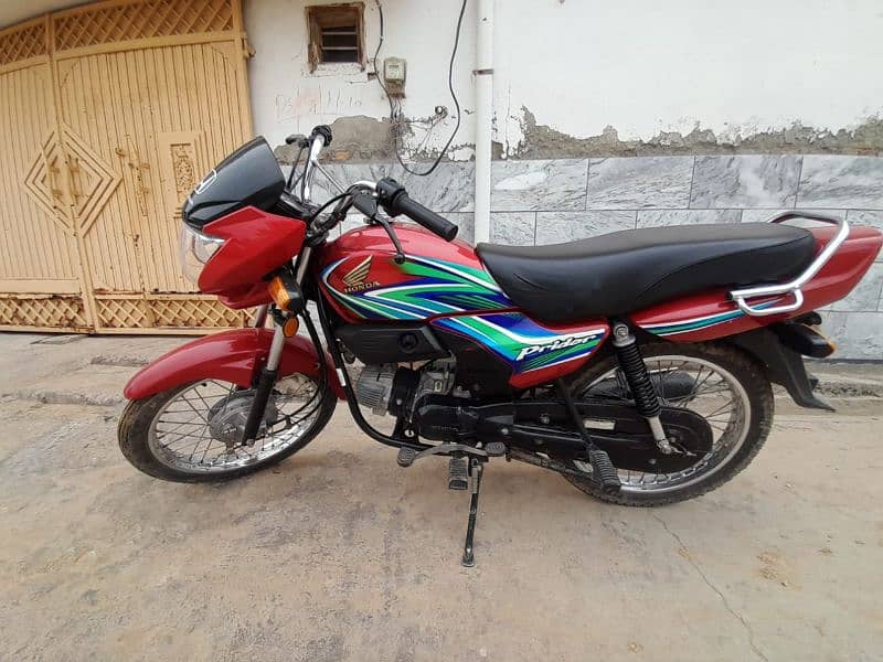 Honda pridor 100 Red clr 0