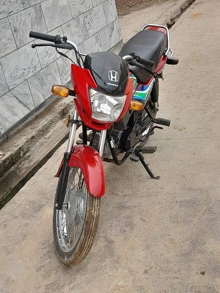 Honda pridor 100 Red clr 4