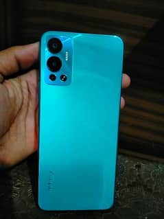 Infinix Hot 12