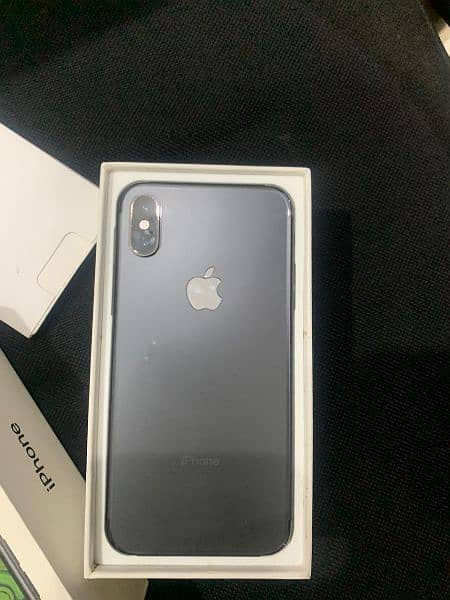 Iphone XS Factory Unlock 1