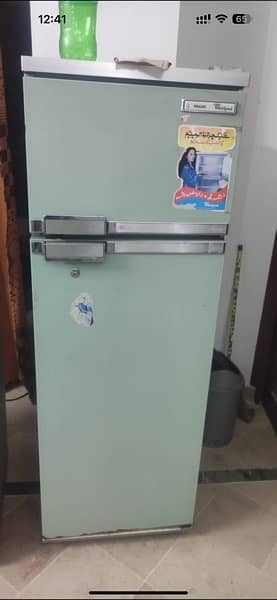 Phillips Whirlpool Fridge 1