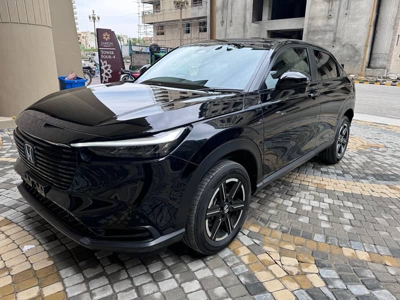 Honda Vezel 2022 1