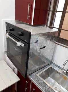 Brand new Oven