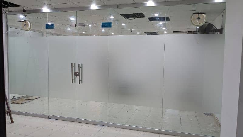 12mm/8mm Tempered Glass Shower Cabins l Partitions l Glass Windows 1