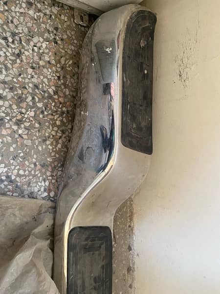 toyota hilux pickup back bumper 2