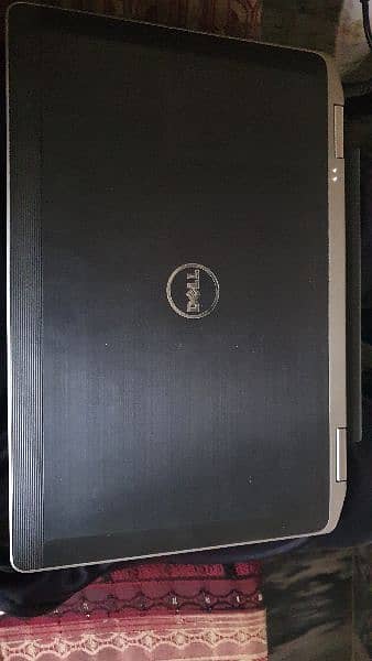 dell lattitude e6320 core i7 2nd gen 8gb ram  500 gb hard 2