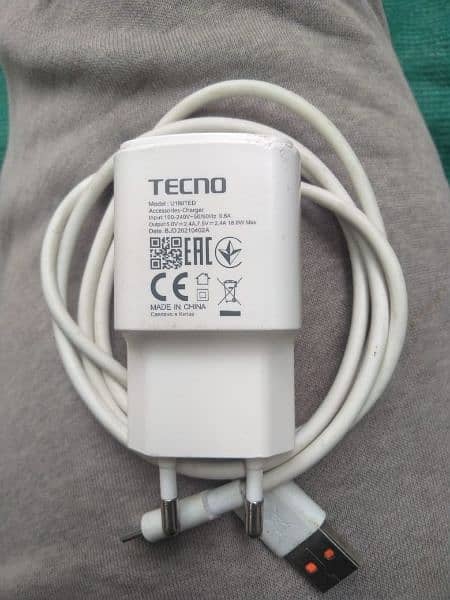 oppo A54 techno spark 10c infinix hot 12 original box wala charger 2