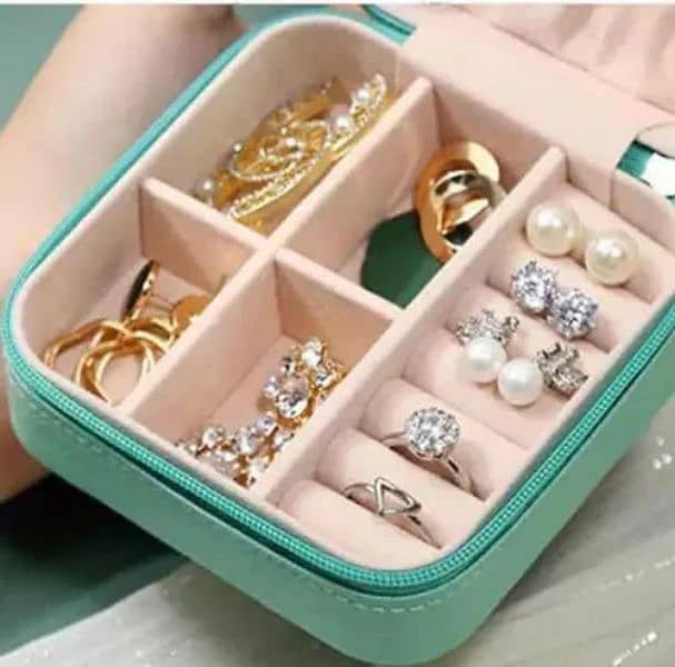 Small Jewelry Box Travel Jewelry Organizer Rings, Earrings, Necklaces, 2