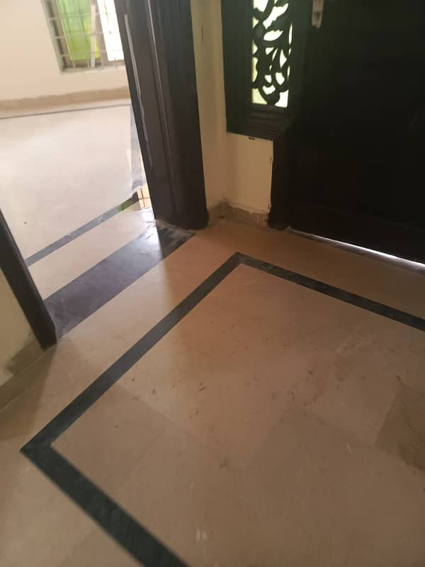 Marble flooring 40x80 Upper portion For Rent 11