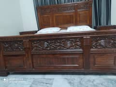 Solid Sheesham wood beds