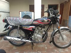 Honda 125 ,23/24 Black with number