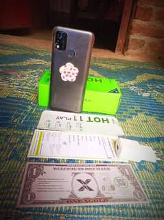 Infinix hot 11 play fresh piece 100% lush piece 4/64 with complete box