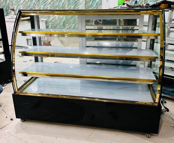 Cake Display Freezer Chiller / Meat Chiller /Salad Bar Bakery counter 11