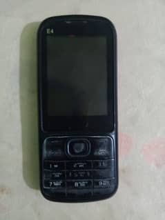 Q Mobile E4i 10/10 condition nice battery  keyboard mobile