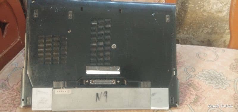 Dell Latitude 6510 11