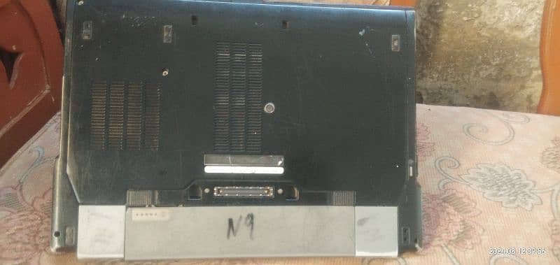 Dell Latitude 6510 12