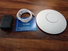 Ubiquiti UniFi AP-AC-PRO | UAP-AC-PRO | Access Point (Branded Used)