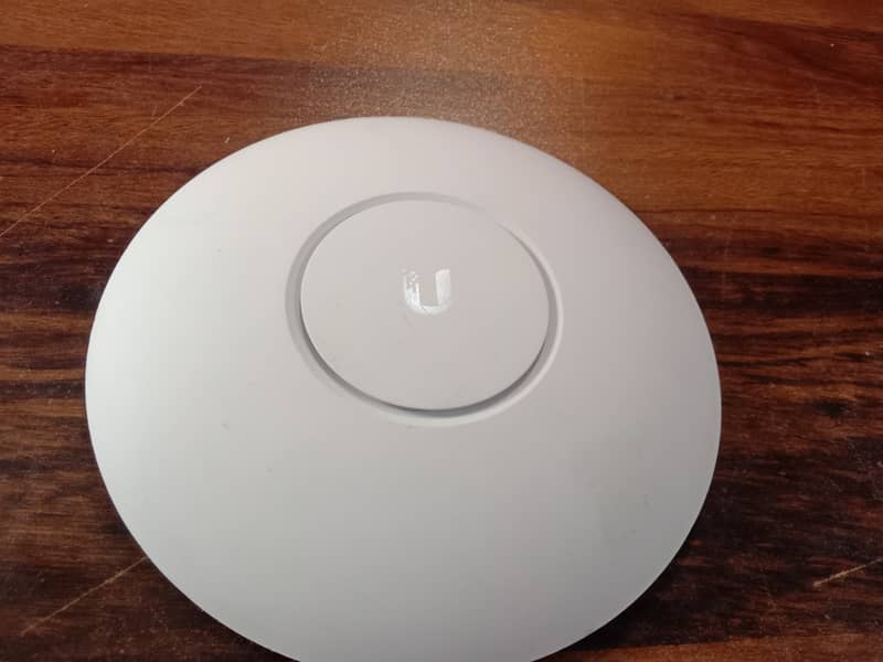 Ubiquiti UniFi AP-AC-PRO | UAP-AC-PRO | Access Point (Branded Used) 7