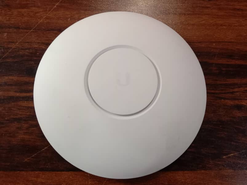 Ubiquiti UniFi AP-AC-PRO | UAP-AC-PRO | Access Point (Branded Used) 8