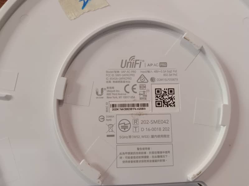 Ubiquiti UniFi AP-AC-PRO | UAP-AC-PRO | Access Point (Branded Used) 10