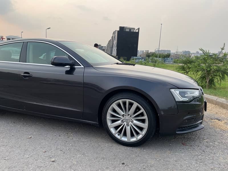 Audi A5 2013 1