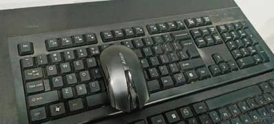 A4 Tech wireless keyboard and Mouse Set