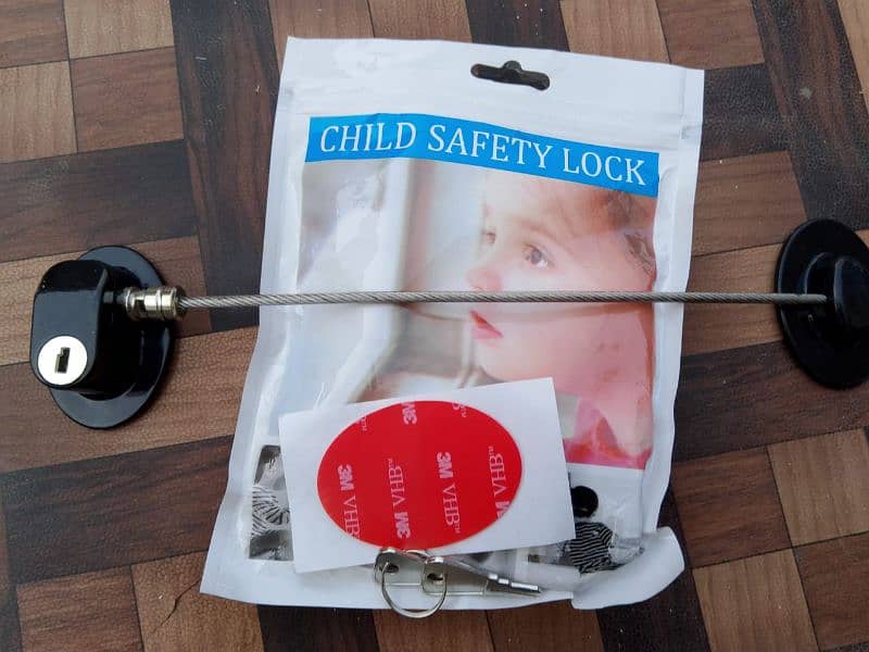 Fridge,Refrigerator Door Lock child Safety with 2  keys 2