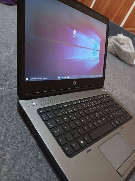 Hp ProBook 645 G1, 5th generation 4Gb ram,128Gb ssd,320Gb hard 8