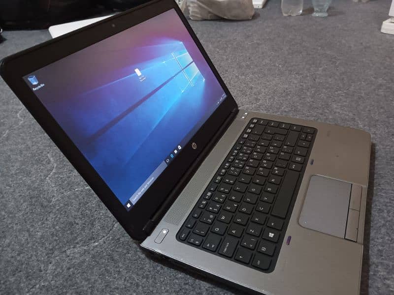 Hp ProBook 645 G1, 5th generation 4Gb ram,128Gb ssd,320Gb hard 14