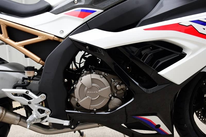 New shape BMWS1000RR 2