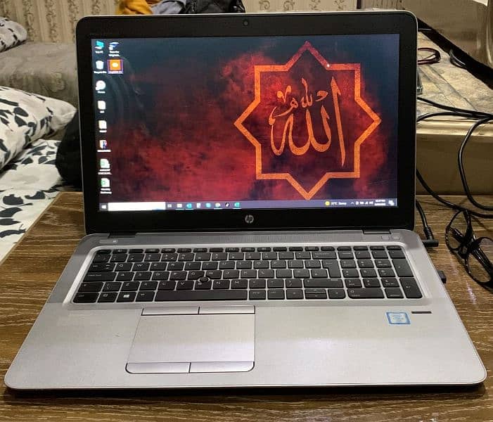 Laptop used in good condition 0