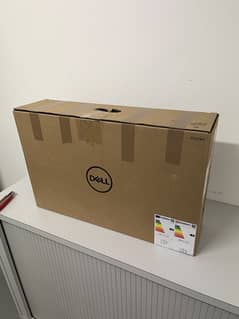 New DELL PC Monitor 24"