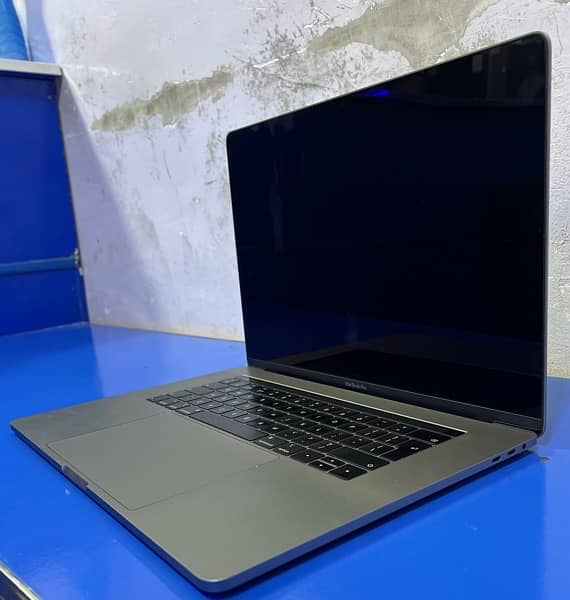 MacBook Pro (15-inch, 2018) - Technical Specifications 5