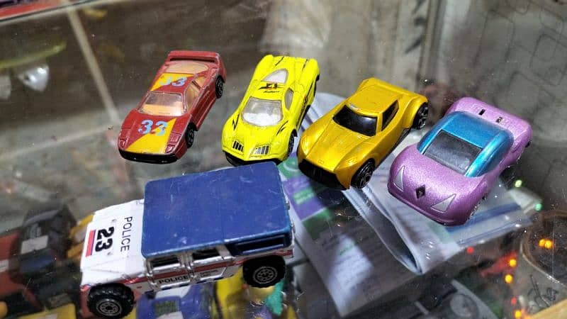 Metal cars and plastic cars 1