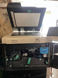 Minolta Photostat machine for urgent sale bizhub model urgent sale