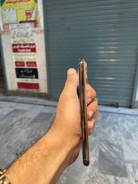 iPhone 11 Pro 256gb gold 0