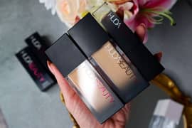 Huda Beauty Foundation Original with Bar code Scan