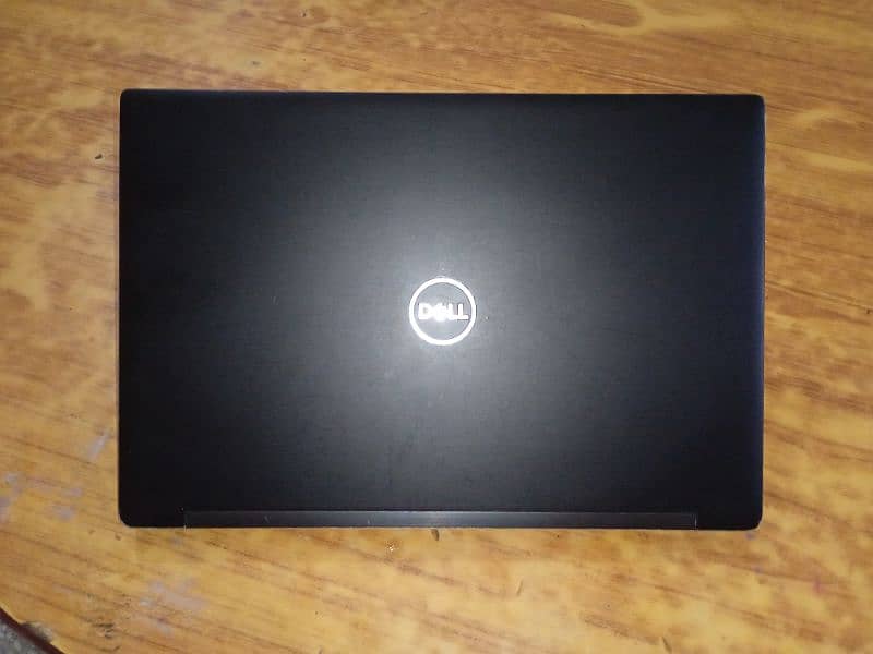 Dell laptop core i5 7th 1