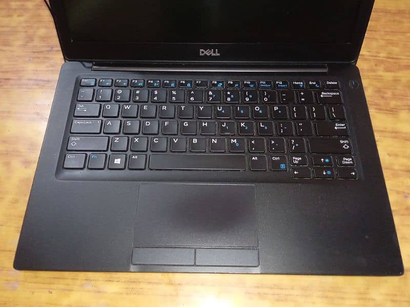 Dell laptop core i5 7th 5