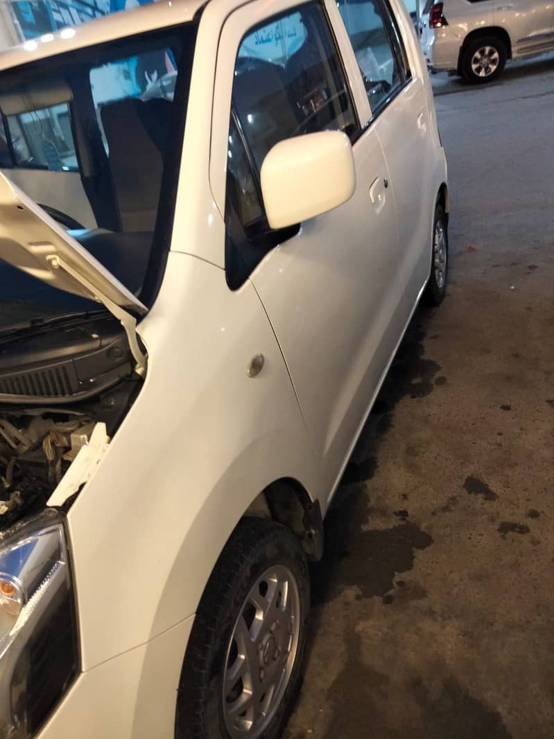 Suzuki Wagon R VXL- Model 2021 (in original condition) 4