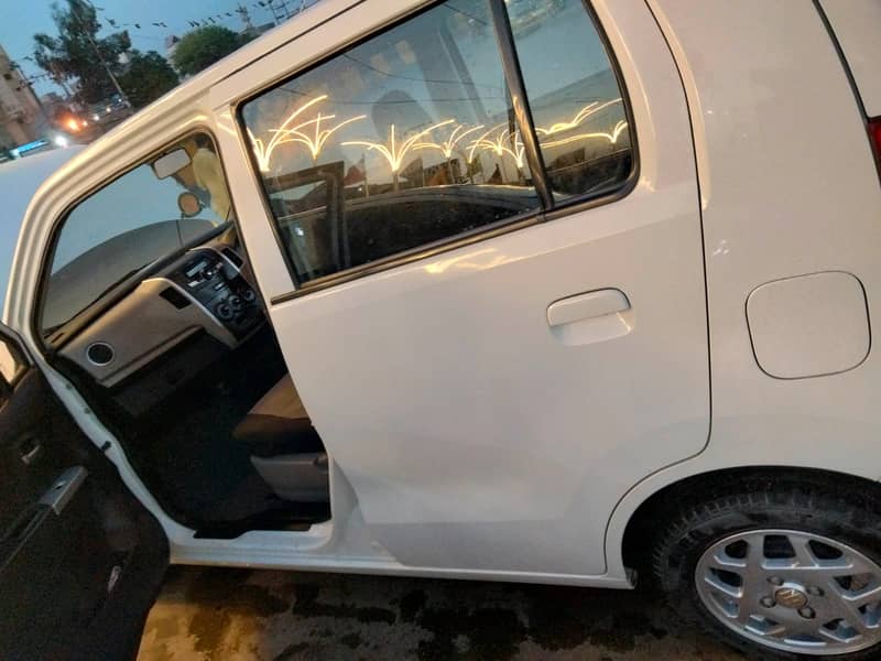 Suzuki Wagon R VXL- Model 2021 (in original condition) 17