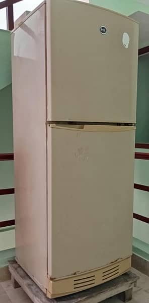 PEL Refrigerator 0