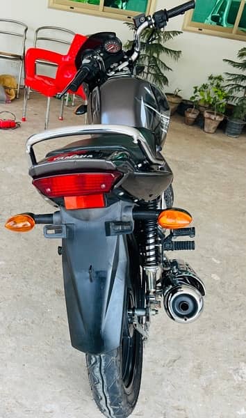 Yamaha YBR 125 (Japanese) 2