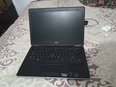 DEll laptop for sale available in very reasonable price!!