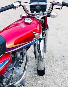 Honda CG 125 model 2009 for urgent sale