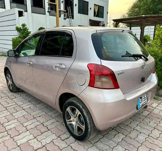 Toyota Vitz 2006 8