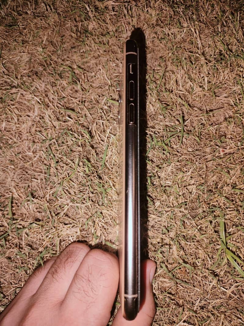 iPhone 11 Pro Max non pta 3