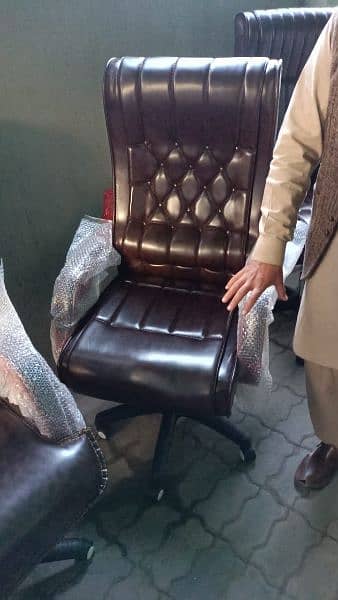 Boss chair 14th August offer (Cash on delivery all over Pakistan) 5