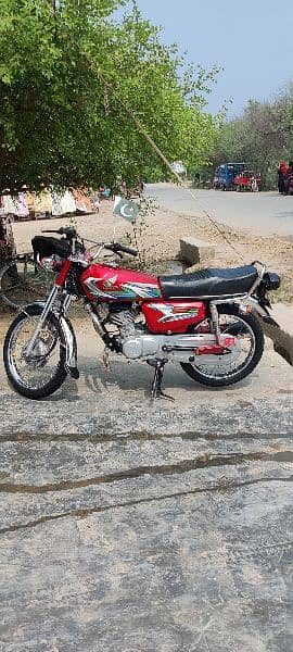 Honda125 2023 model 10/10 condition 8